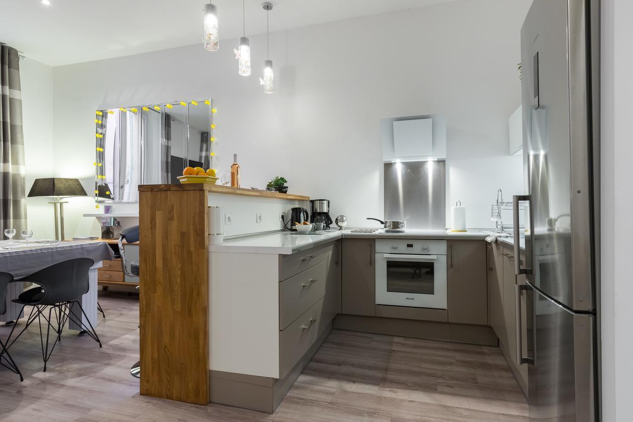 Apartamento Centrale 2 - F4 Spacieux Et Confortable Au Centre Du Vieux-Niza Exterior foto